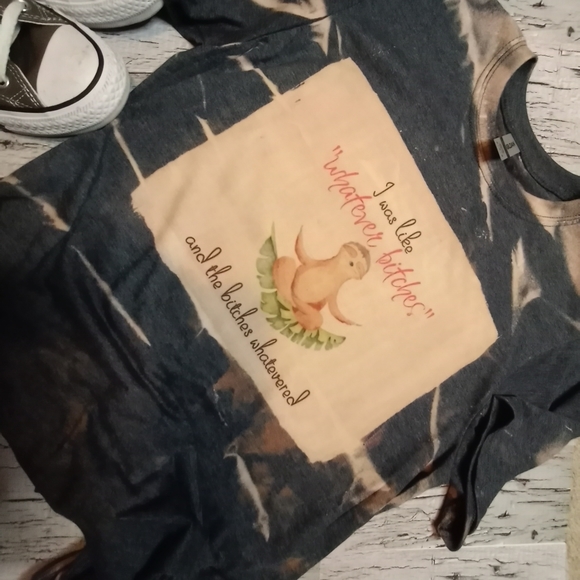 Tshirt - Picture 1 of 1